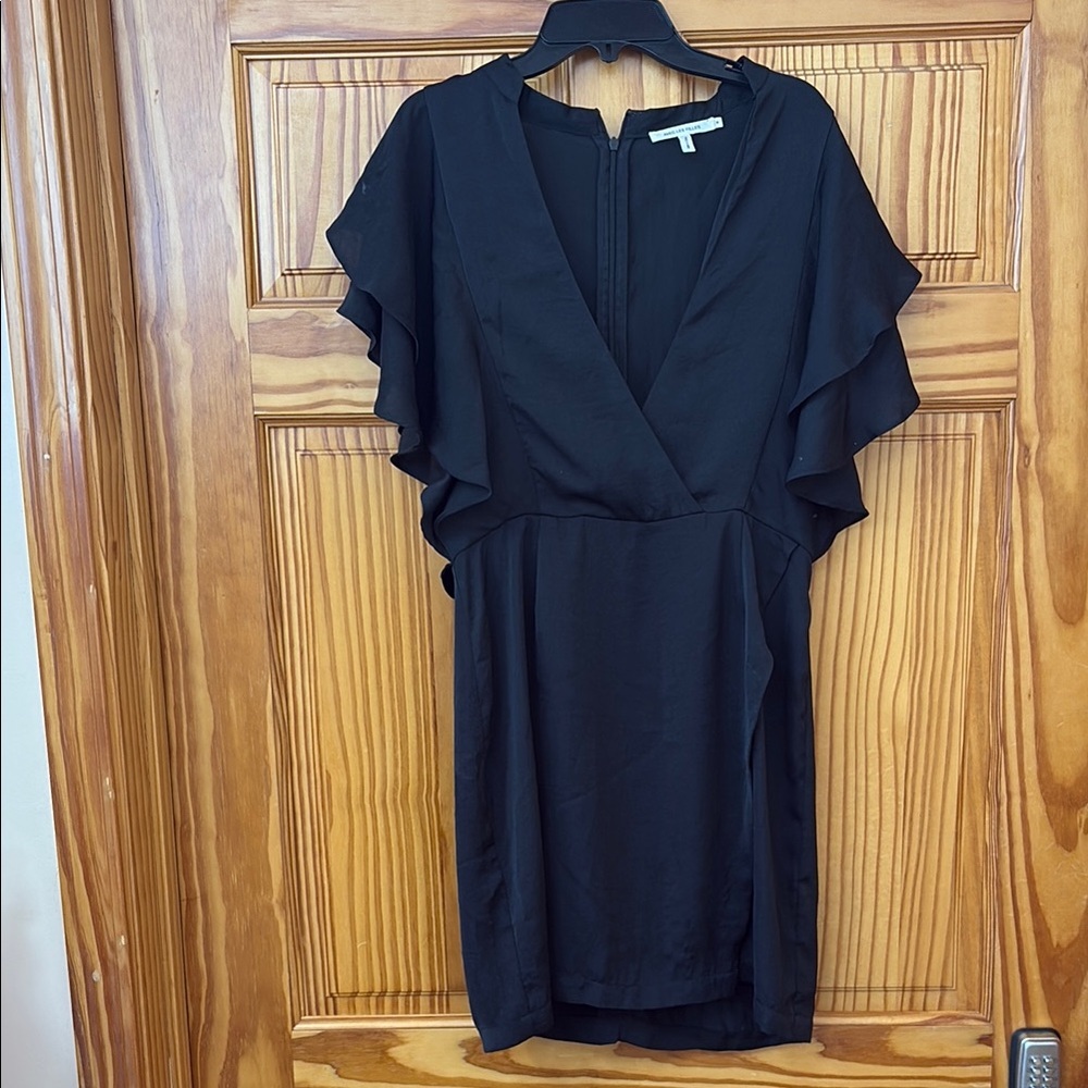 Avec Les Filles Blue Sheath Mini Dress with Flutter Sleeves